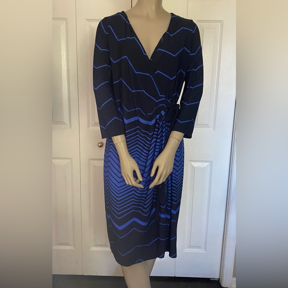 A Pea In The Pod Dress Maternity Women's Blue Maternity Faux Wrap Dress Size L